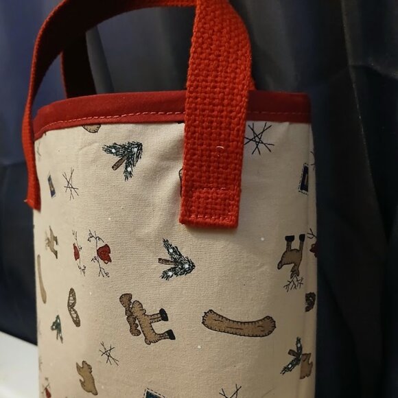 NEW Reusable Fabric Gift Bag Christmas Moose Beige Red Farmhouse style 9x9x4" - Picture 4 of 5